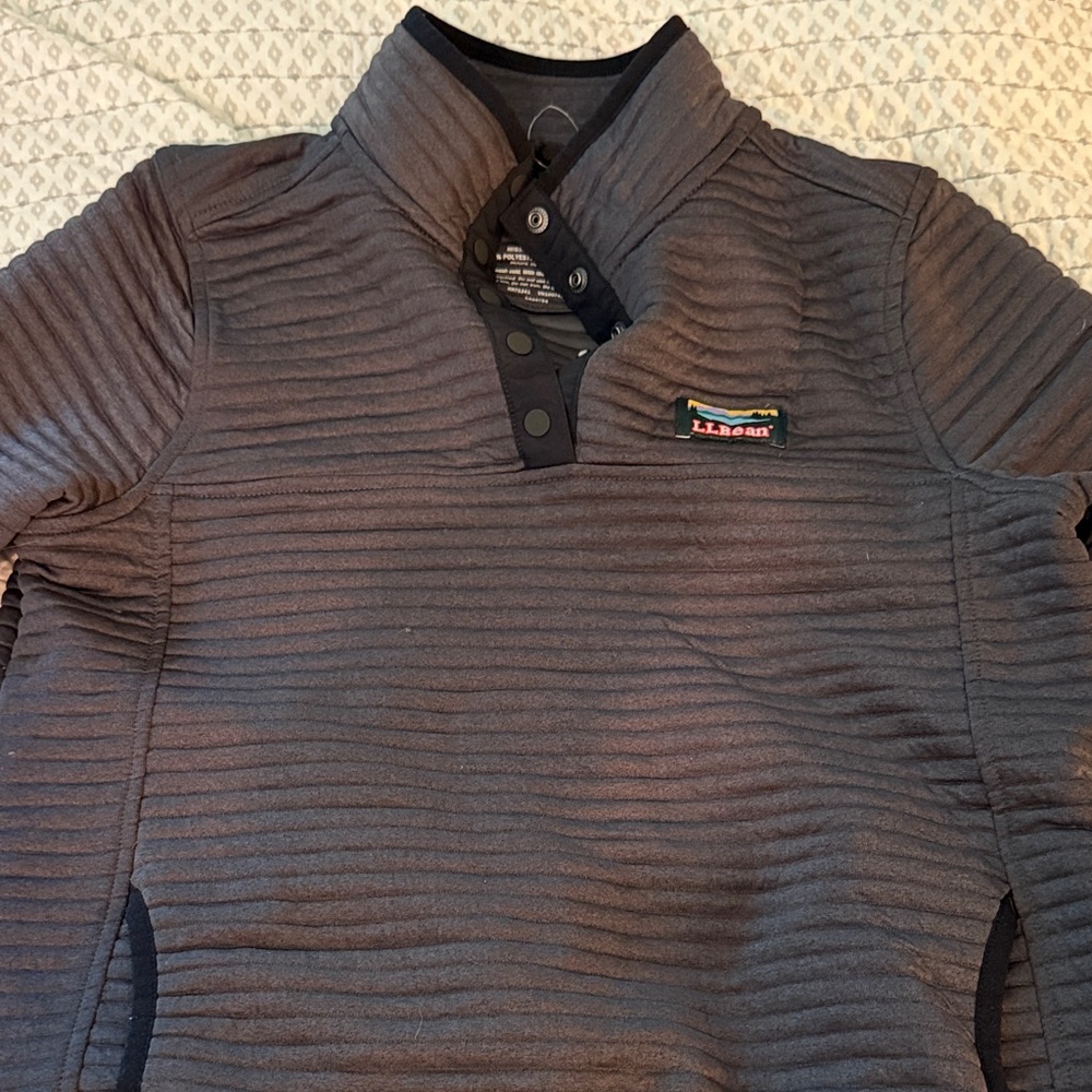 L.L. Bean Charcoal Ribbed Pullover